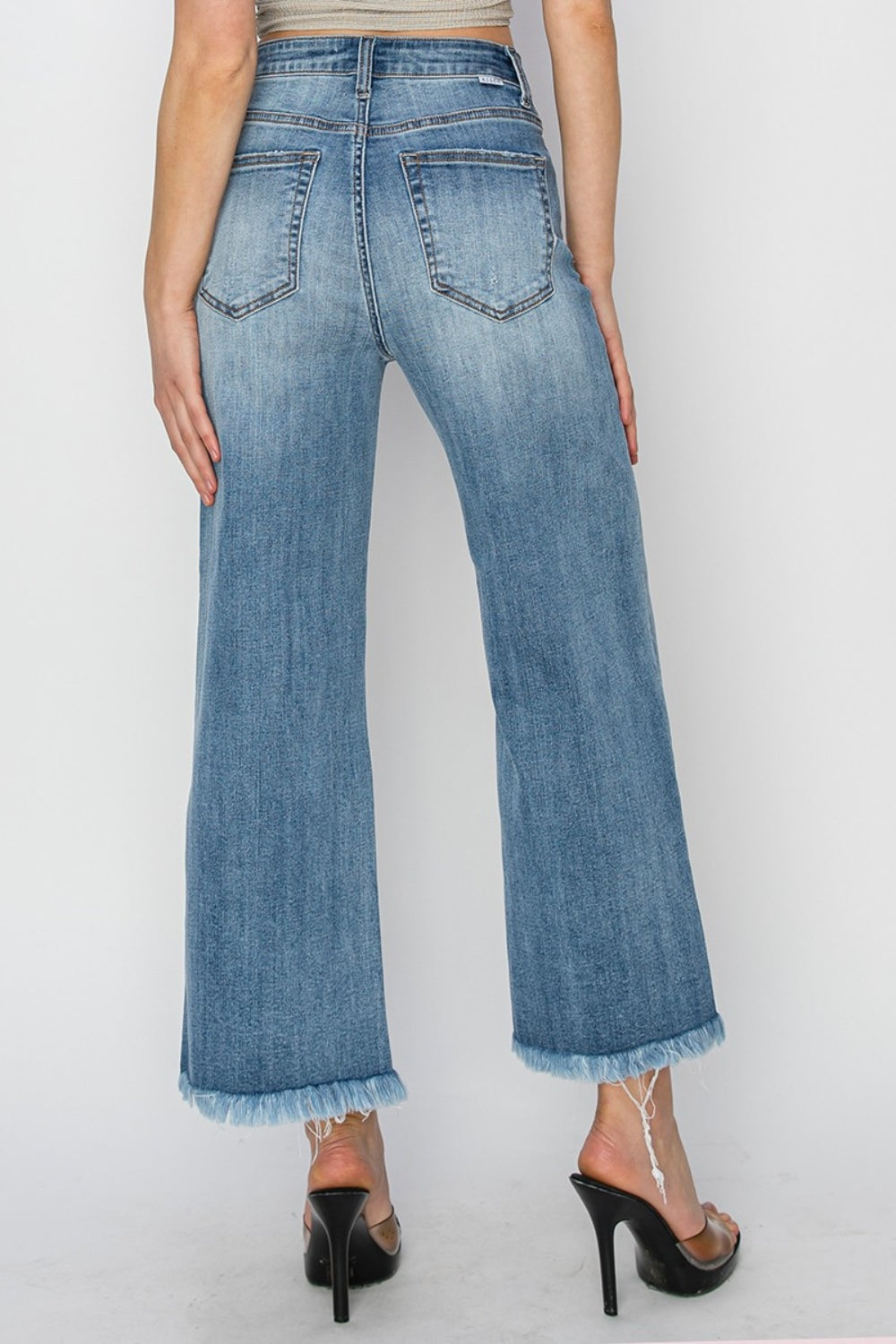 SHIRLYN Raw Hem Cropped Wide Leg Jeans