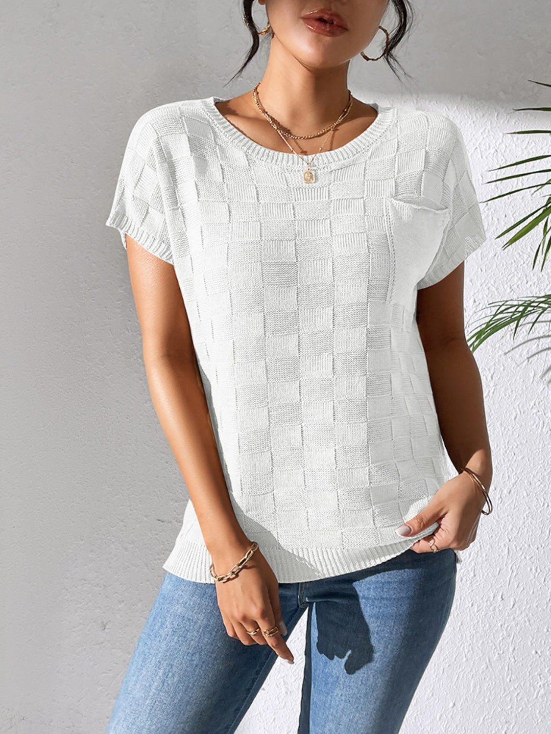 Round Neck Short Sleeve Knit Top