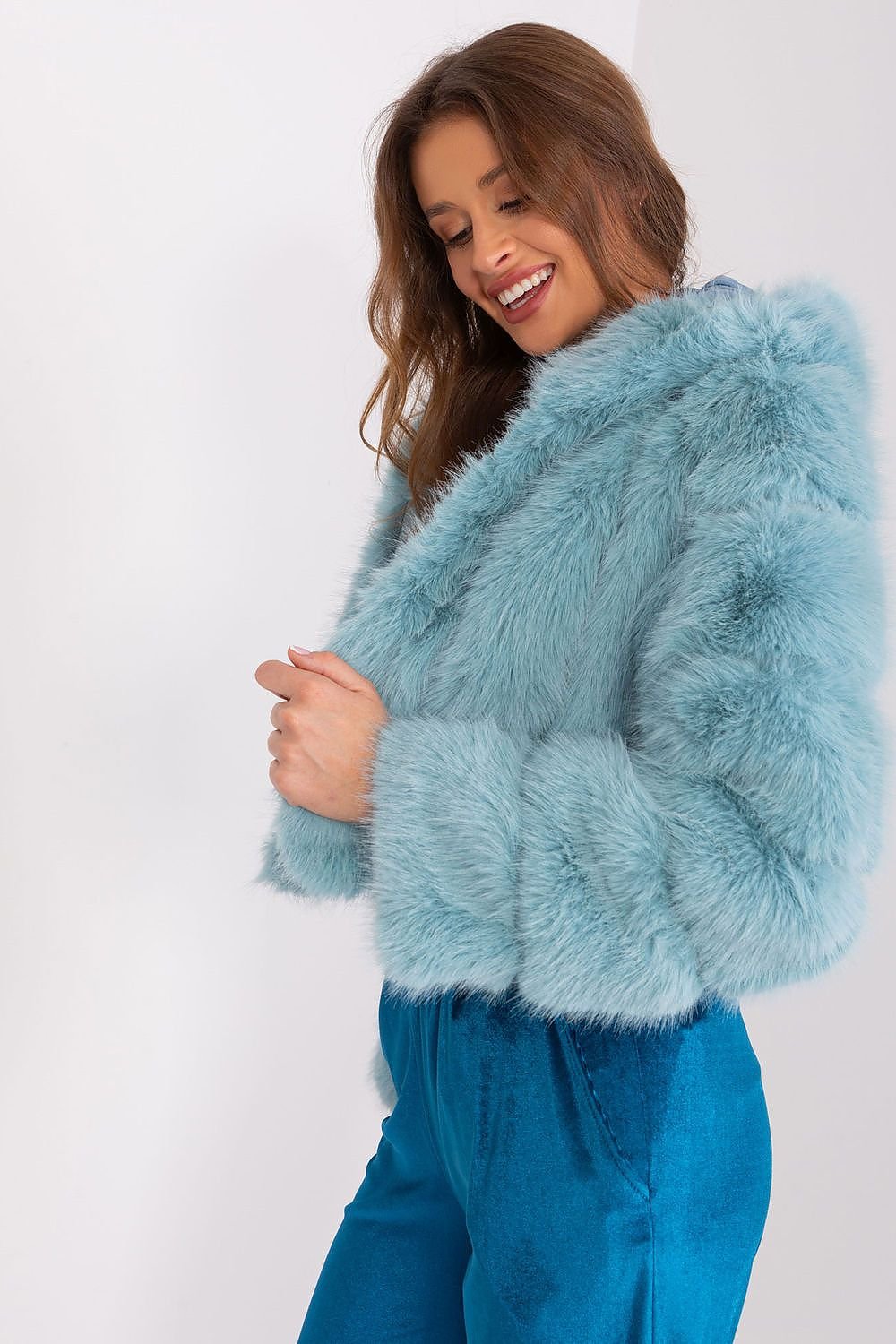 SHIRLYN Women's Transitional Fur Design Jacket – Stylish & Functional