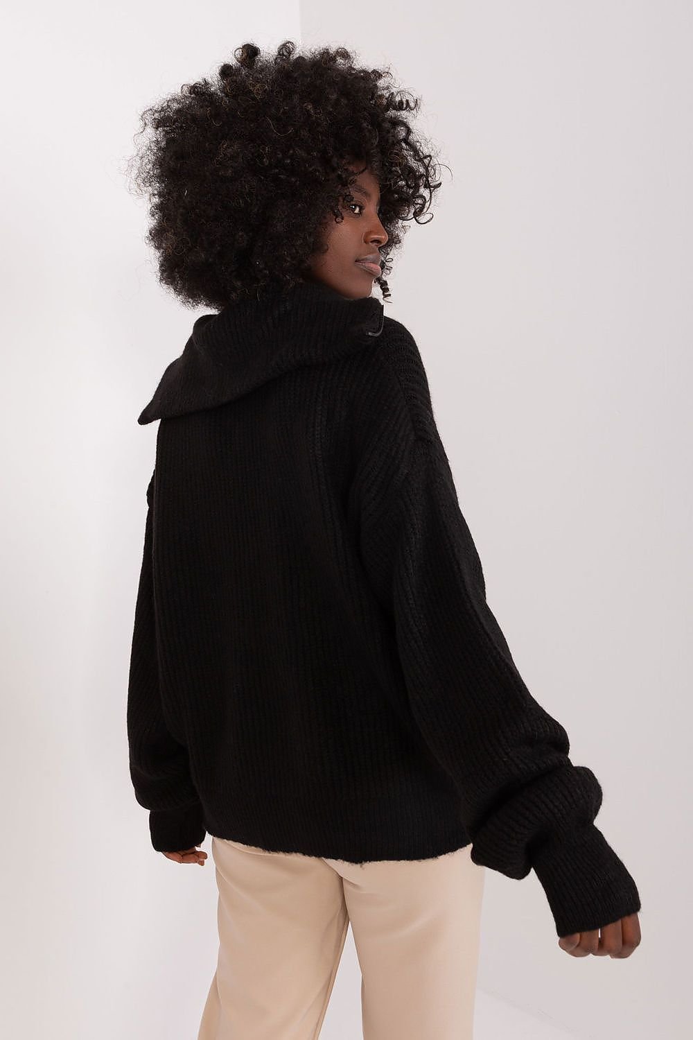 SHIRLYN Versatile Turtleneck Sweater - Casual & Comfortable