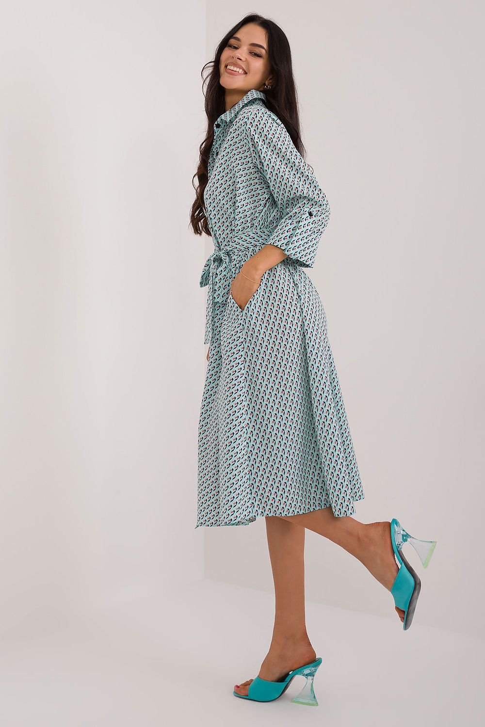 Effortless Elegance Midi Shirt Dress