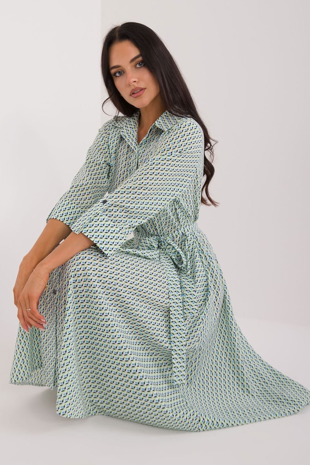 Effortless Elegance Midi Shirt Dress