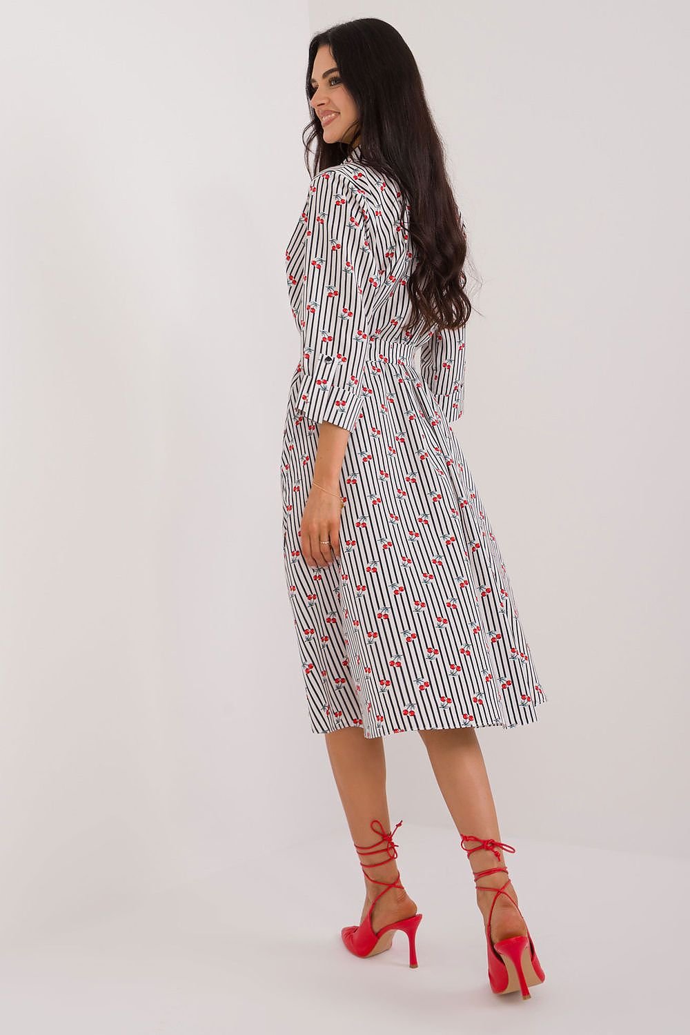 Effortless Elegance Midi Shirt Dress