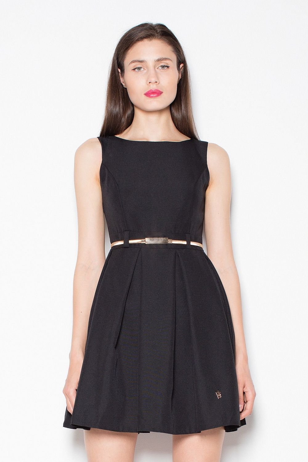 SHIRLYN Simple Pleated Dress - Sleeveless & Belted