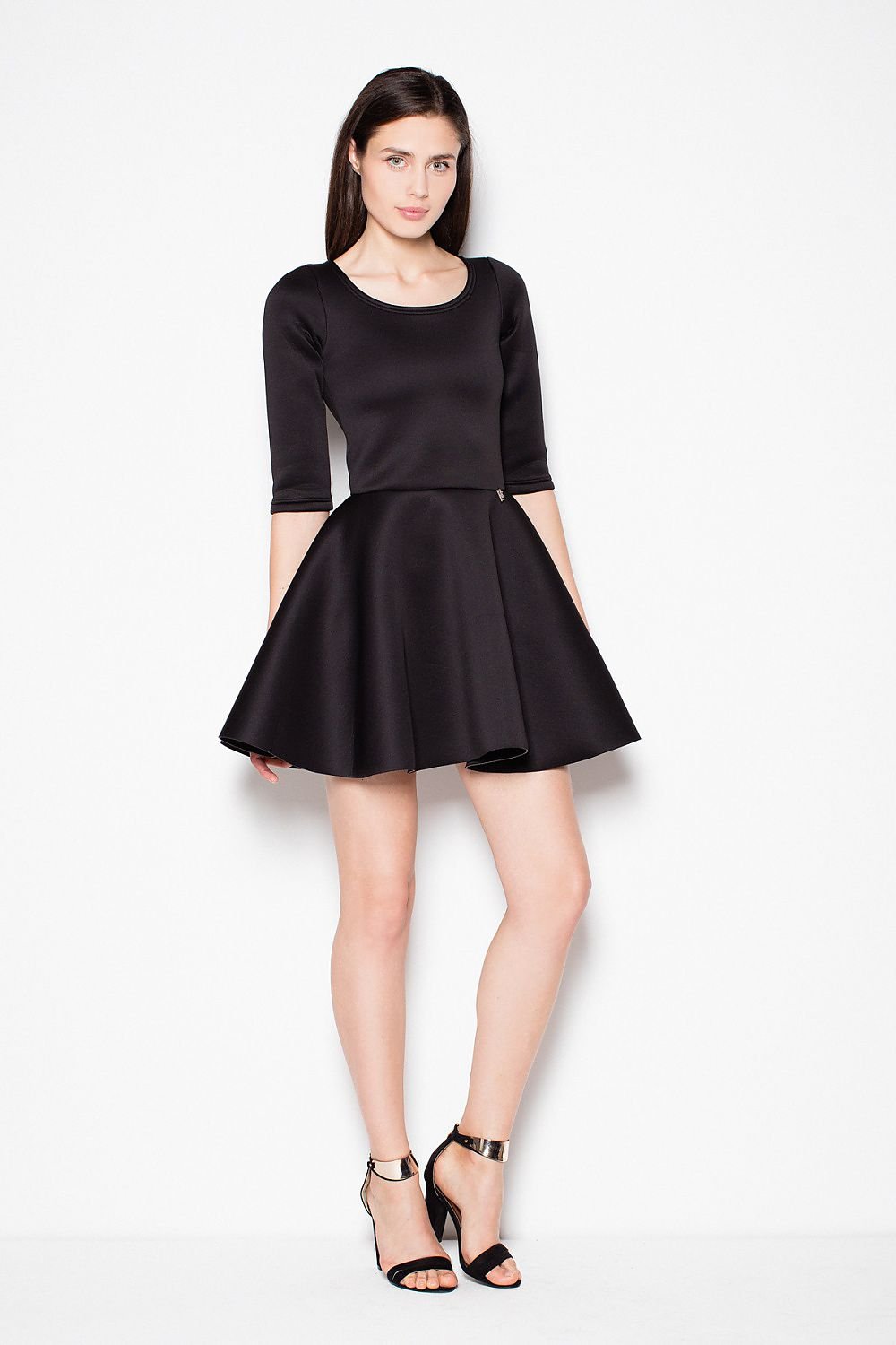 SHIRLYN Foam Dress - Flared Bottom & Feminine Design