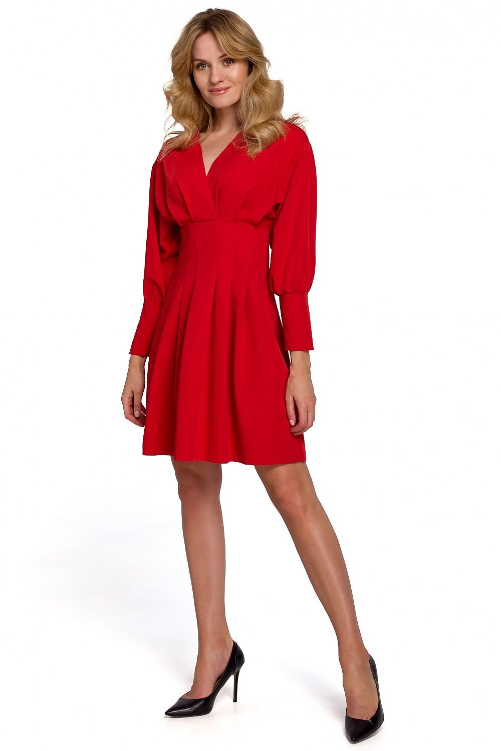 SHIRLYN Unique Dress with Kimono Sleeves and Pleats - Elegant and Distinctive