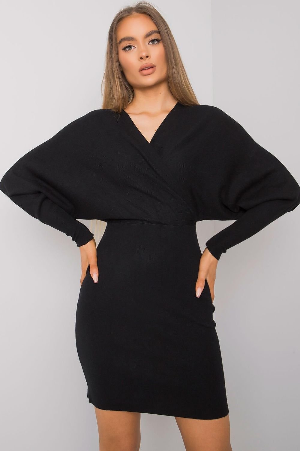 SHIRLYN Black Knit Dress with Long Sleeves