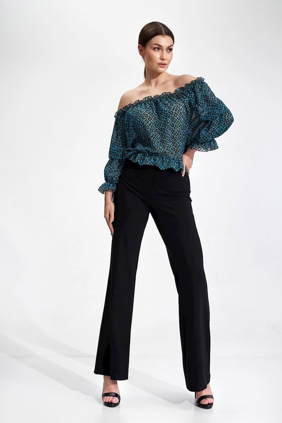 SHIRLYN Airy Spanish Long Sleeve Blouse - Comfortable & Stylish