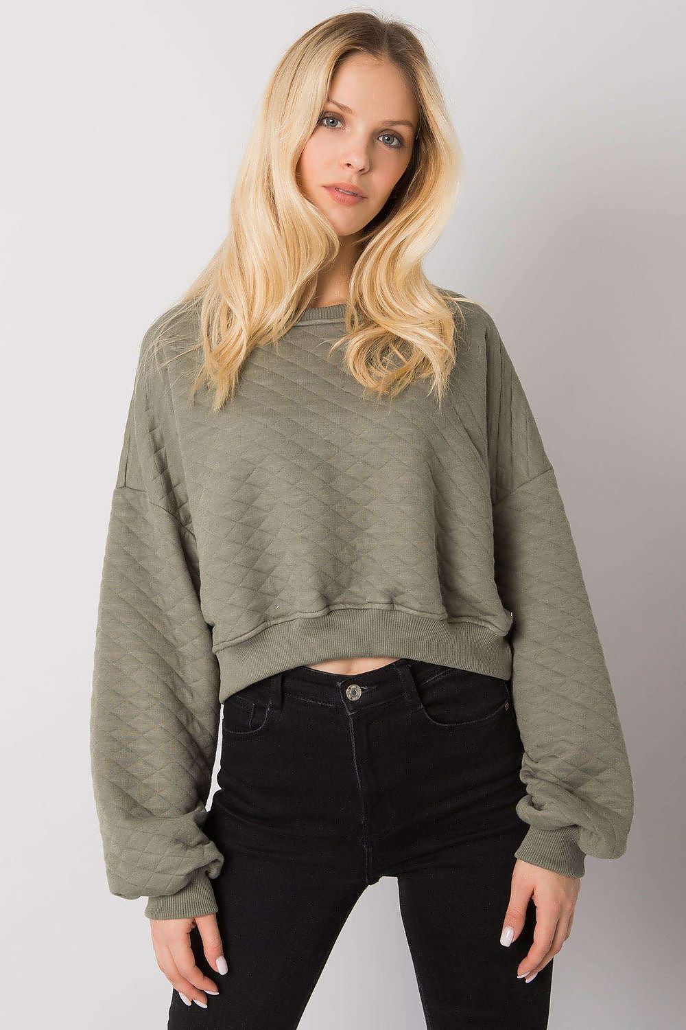 SHIRLYN Quilted Short Sweatshirt Cozy Elegance