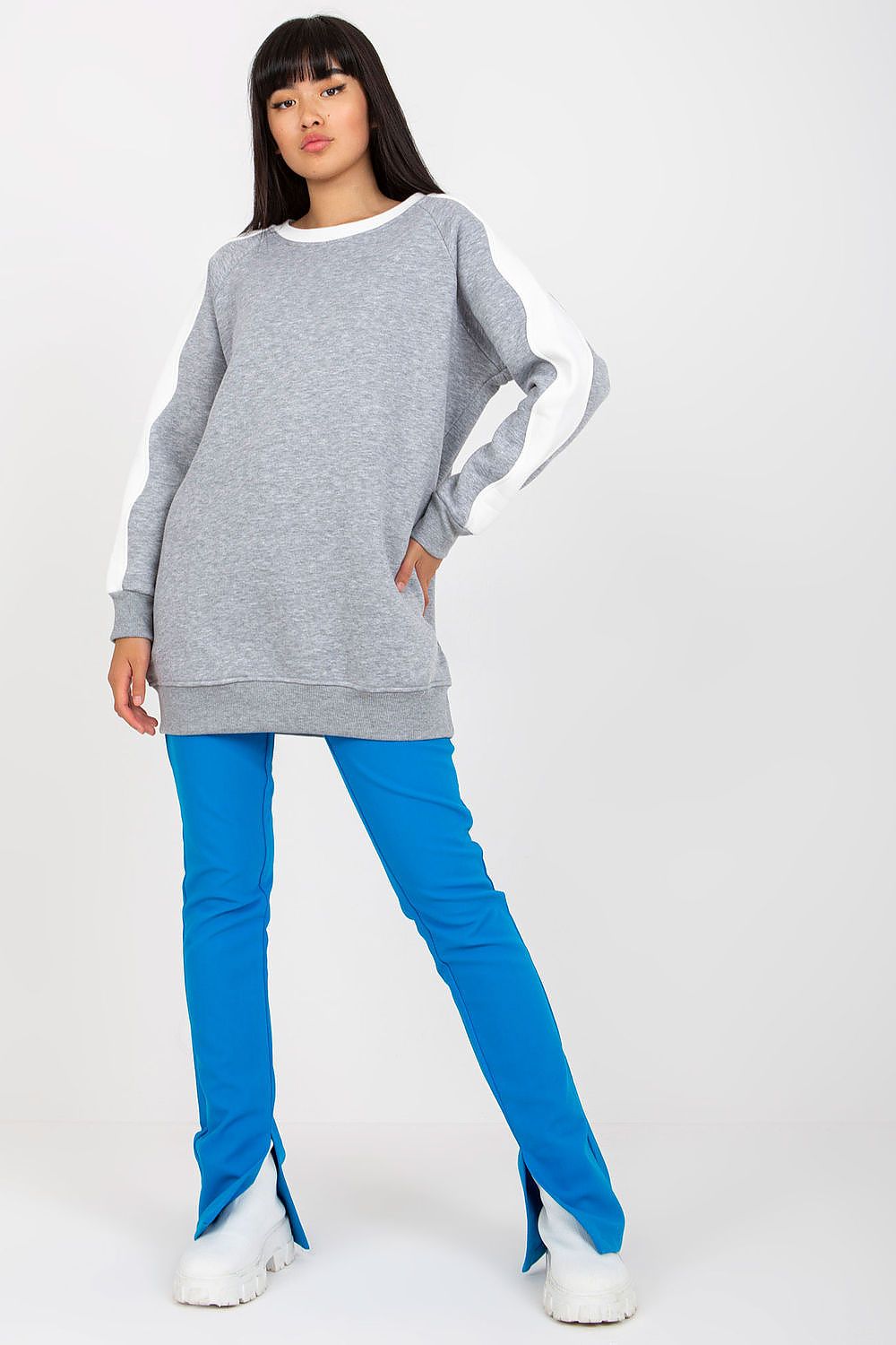 SHIRLYN Extended Cut Sweatshirt with Contrasting Stripes