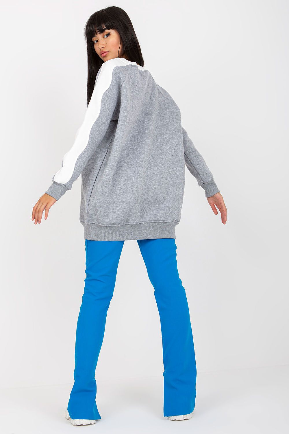 SHIRLYN Extended Cut Sweatshirt with Contrasting Stripes