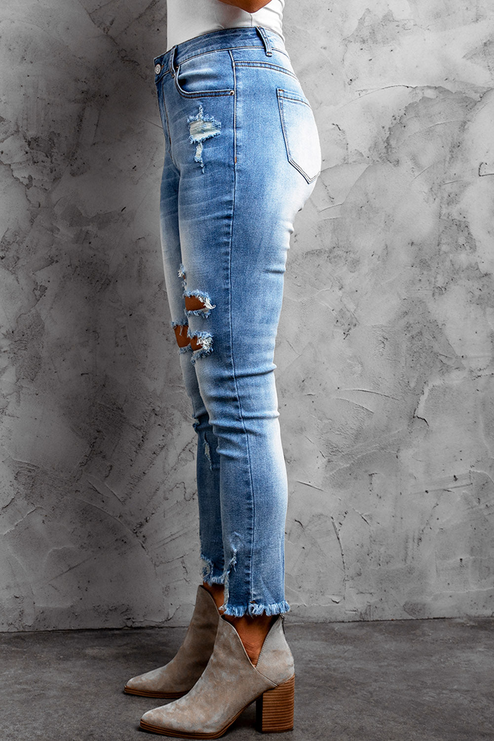 High Waist Frayed Hem Distressed Skinny Jeans - SHIRLYN.CO