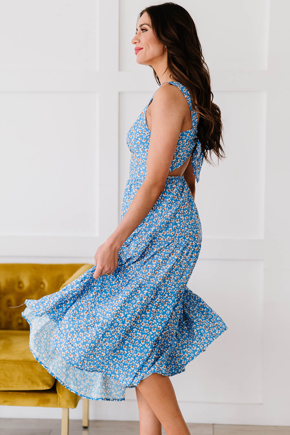 Ditsy Floral Open Back Sleeveless Dress - SHIRLYN.CO