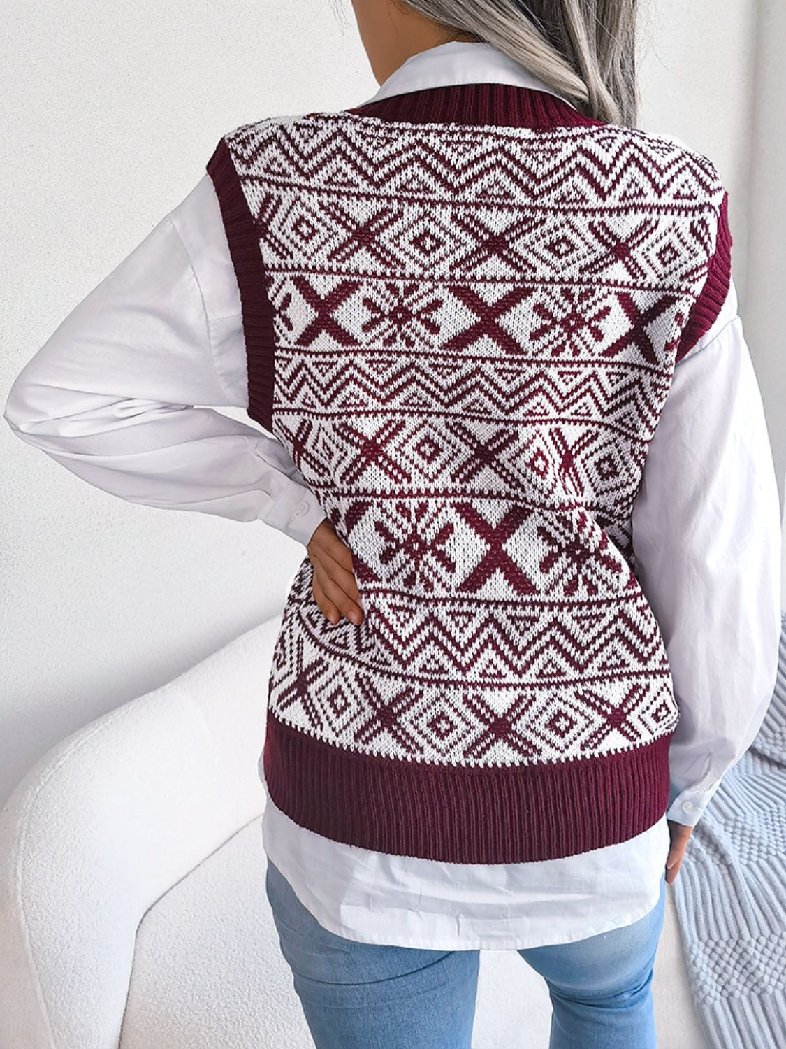 Geometric V-Neck Capped Sleeve Sweater Vest - SHIRLYN.CO