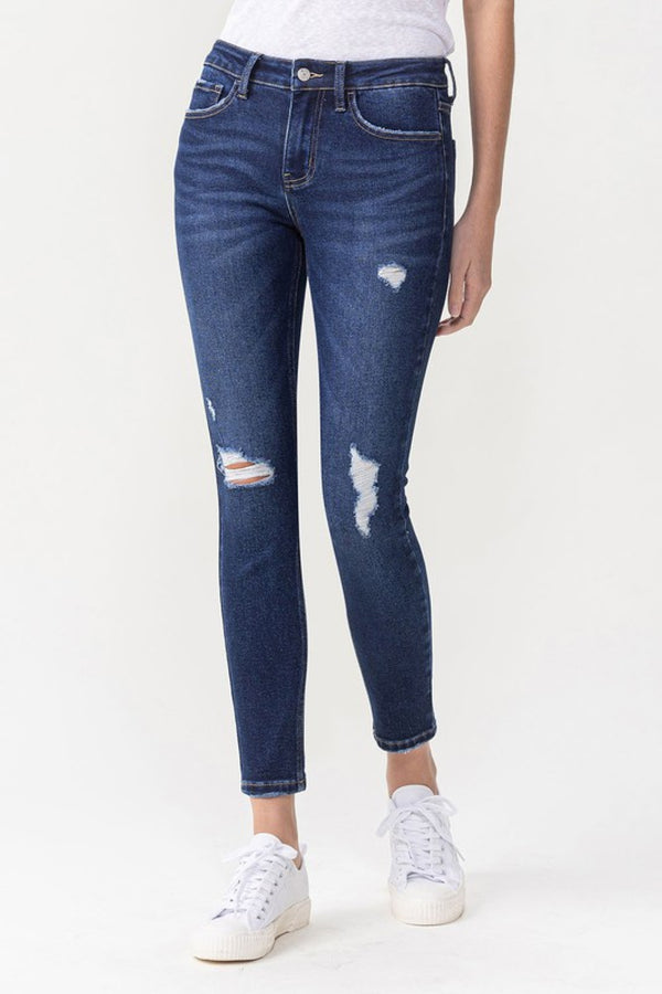 Lovervet Full Size Chelsea Midrise Crop Skinny Jeans - SHIRLYN.CO