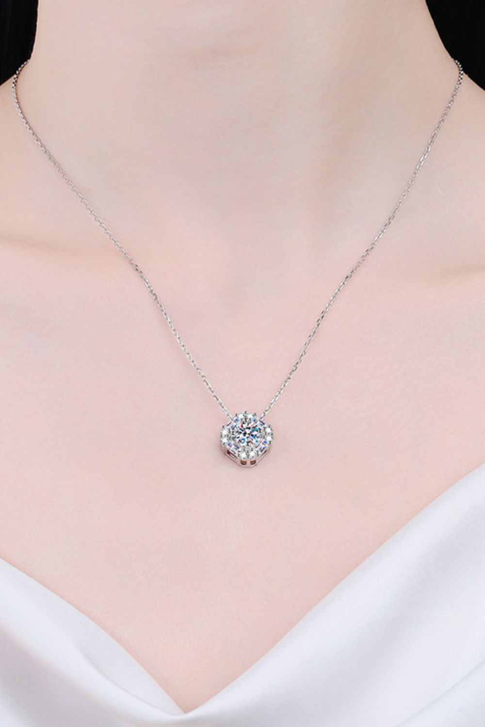 Geometric Moissanite Pendant Chain Necklace - SHIRLYN.CO