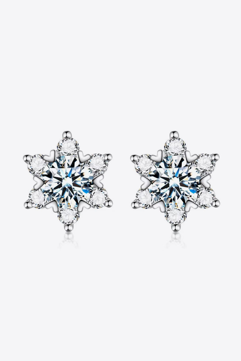 2 Carat Moissanite Floral Stud Earrings - SHIRLYN.CO