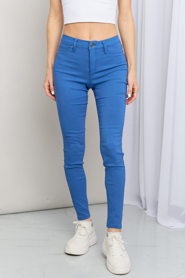 YMI Jeanswear Kate Hyper-Stretch Full Size Mid-Rise Skinny Jeans in Electric Blue - SHIRLYN.CO