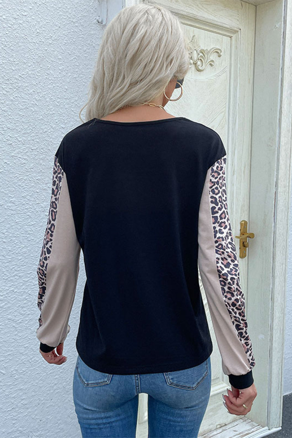 Leopard Color Block Long Sleeve Sweatshirt - SHIRLYN.CO