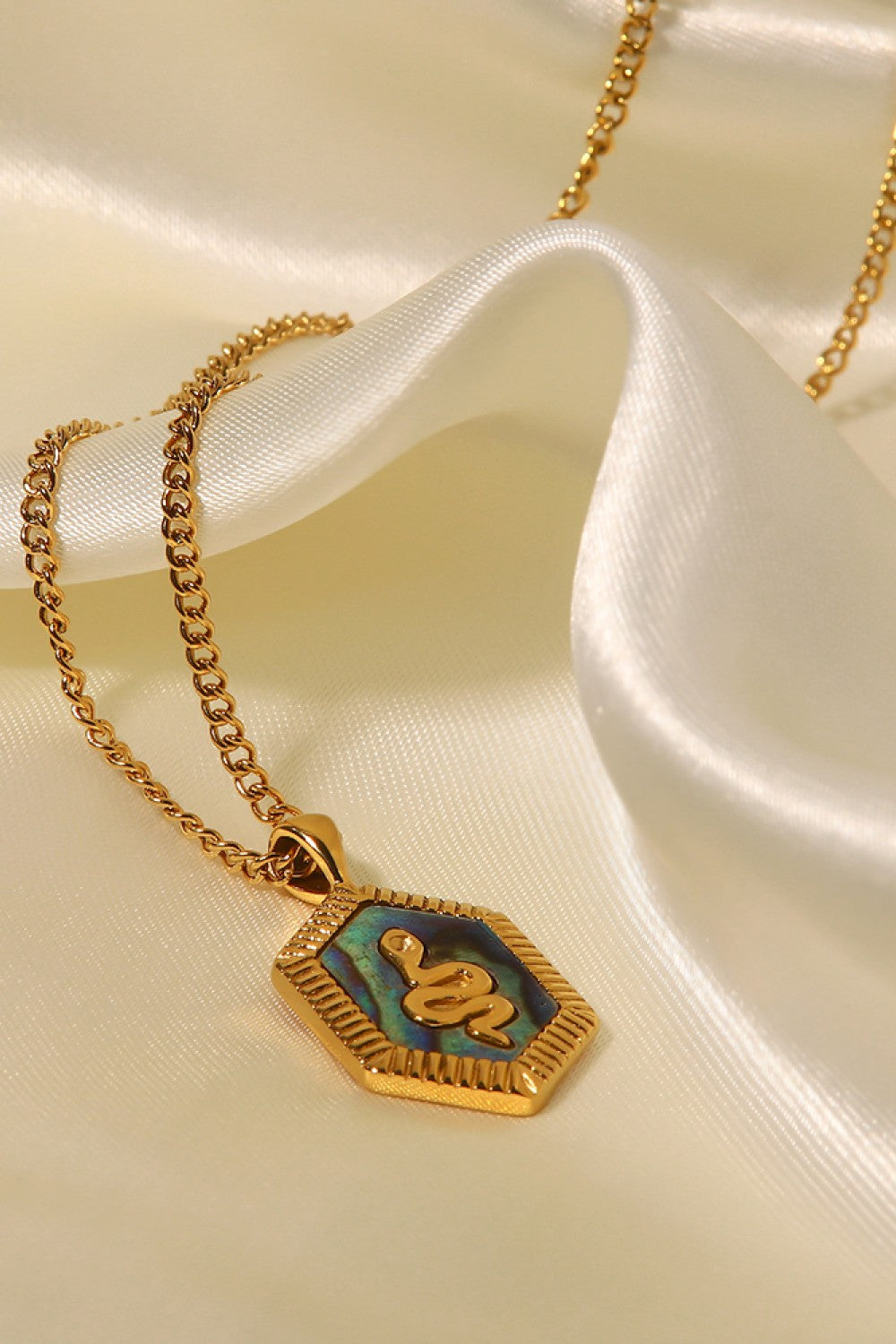 18K Gold Plated Snake Geometric Pendant Necklace - SHIRLYN.CO