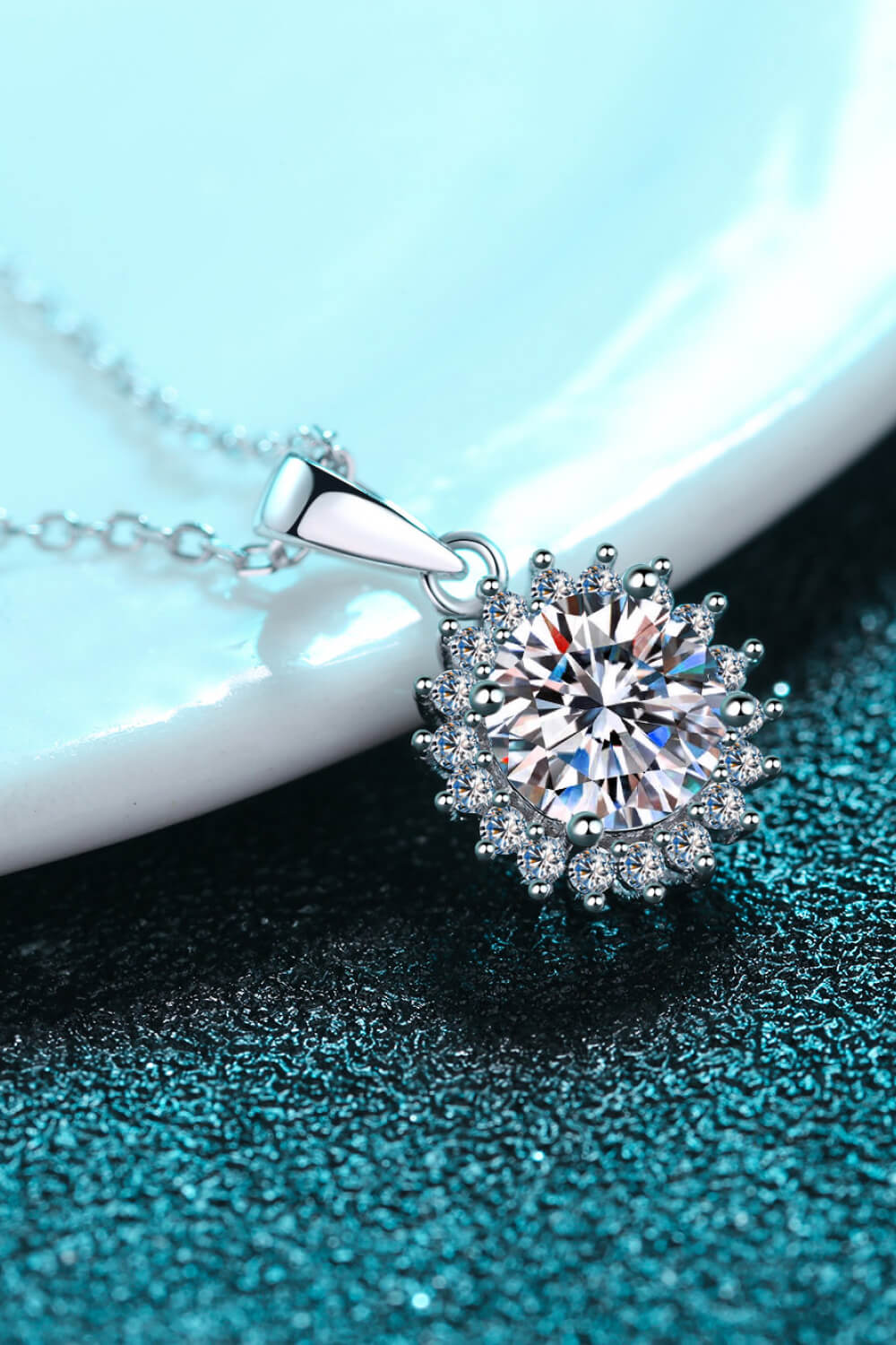 925 Sterling Silver Moissanite Pendant Necklace - SHIRLYN.CO