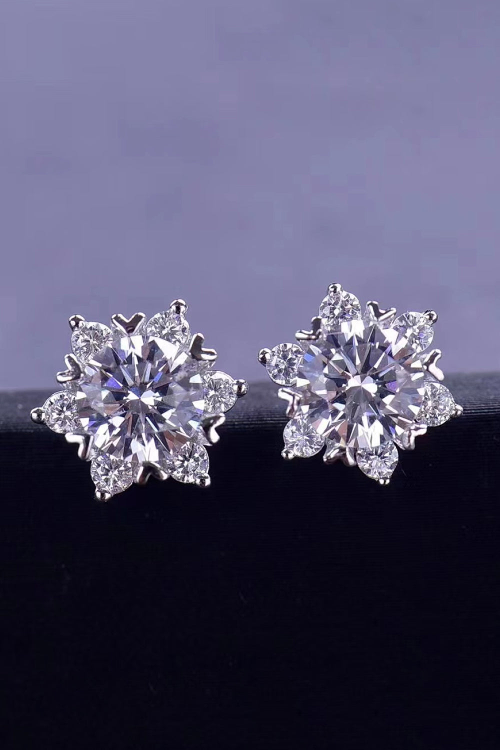 2 Carat Moissanite Floral Stud Earrings - SHIRLYN.CO