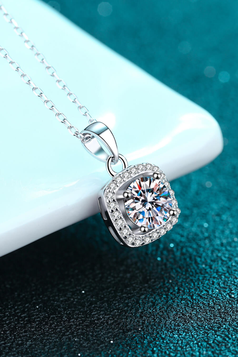 Moissanite Square Pendant Chain Necklace - SHIRLYN.CO