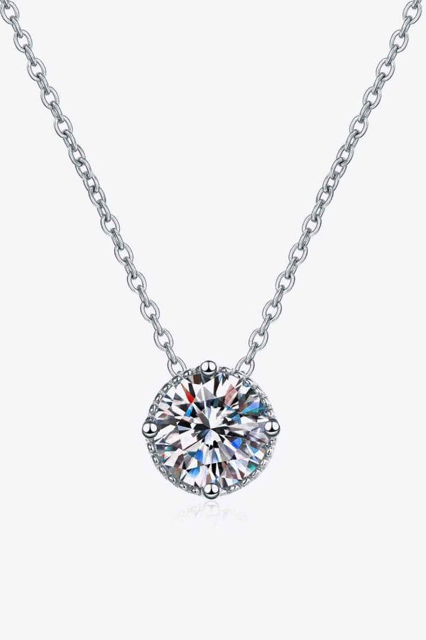 1 Carat Moissanite Round Pendant Necklace - SHIRLYN.CO