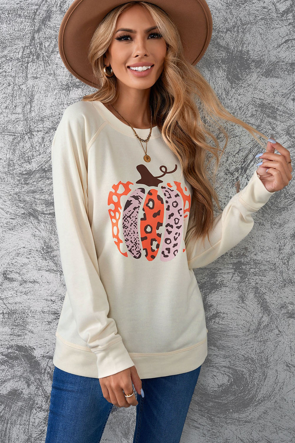 Pumpkin Graphic Raglan Sleeve Sweatshirt - SHIRLYN.CO