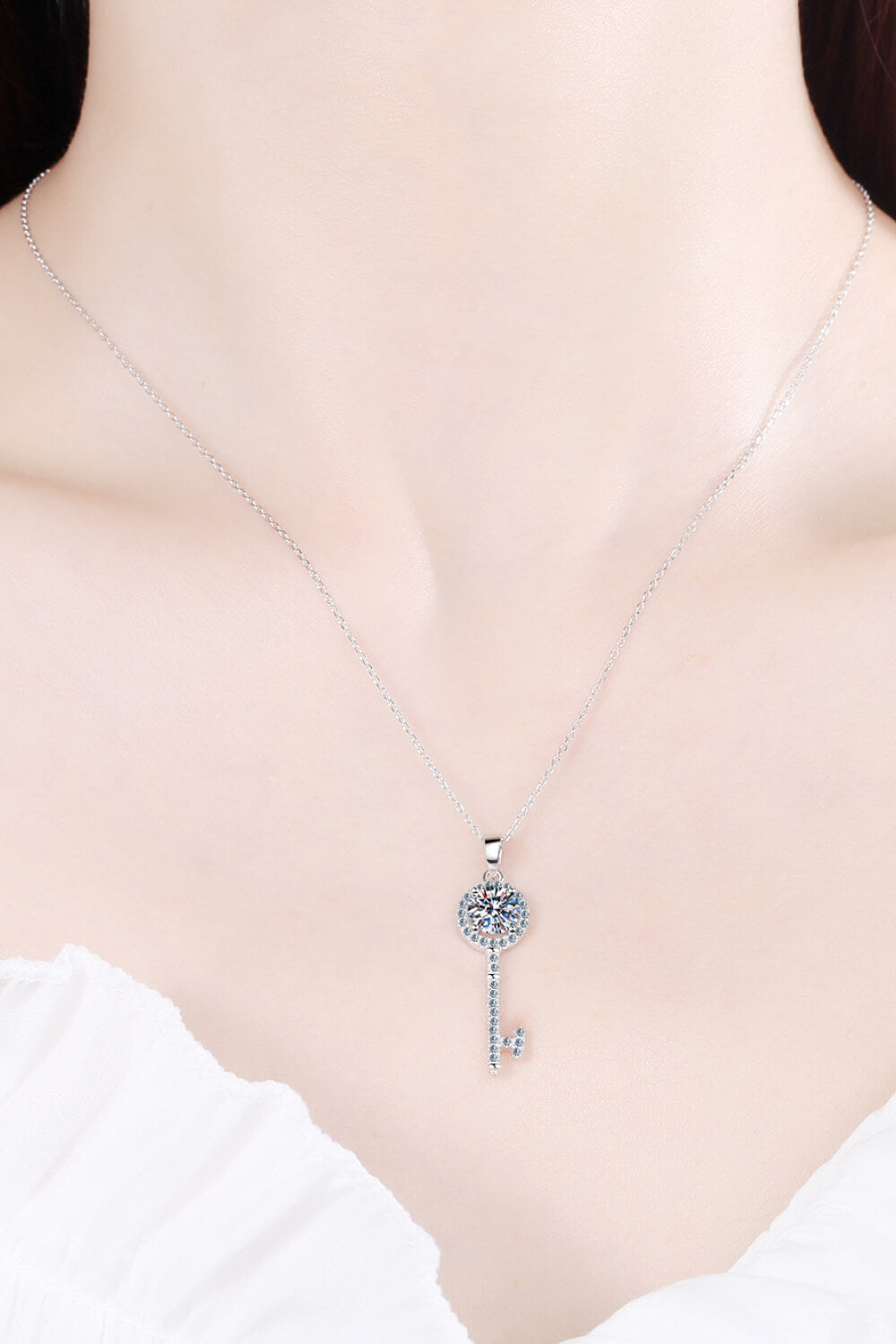 Moissanite Key Pendant Necklace - SHIRLYN.CO