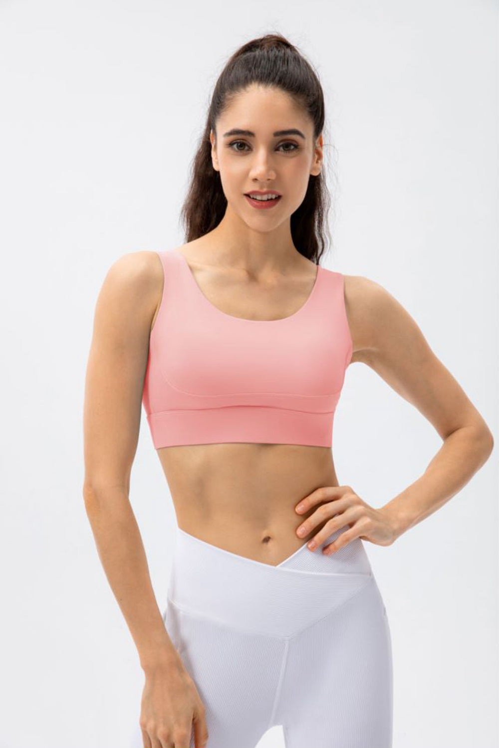 Breathable Crisscross Back Scoop Neck Sports Bra - SHIRLYN.CO