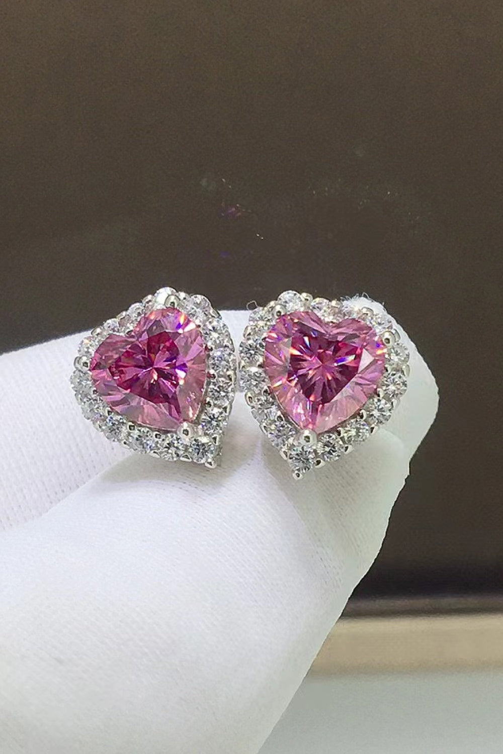 2 Carat Moissanite Heart-Shaped Earrings - SHIRLYN.CO