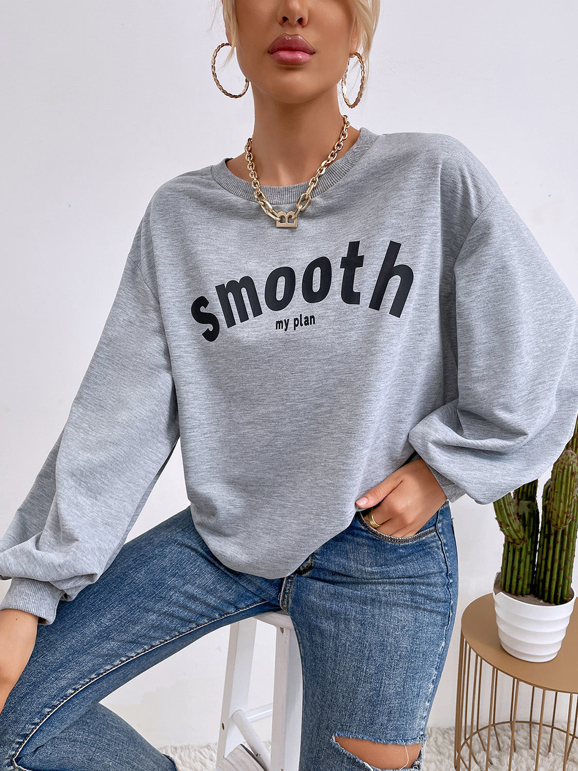 Round Neck Long Sleeve SMOOTH MY PLAN Graphic Sweatshirt