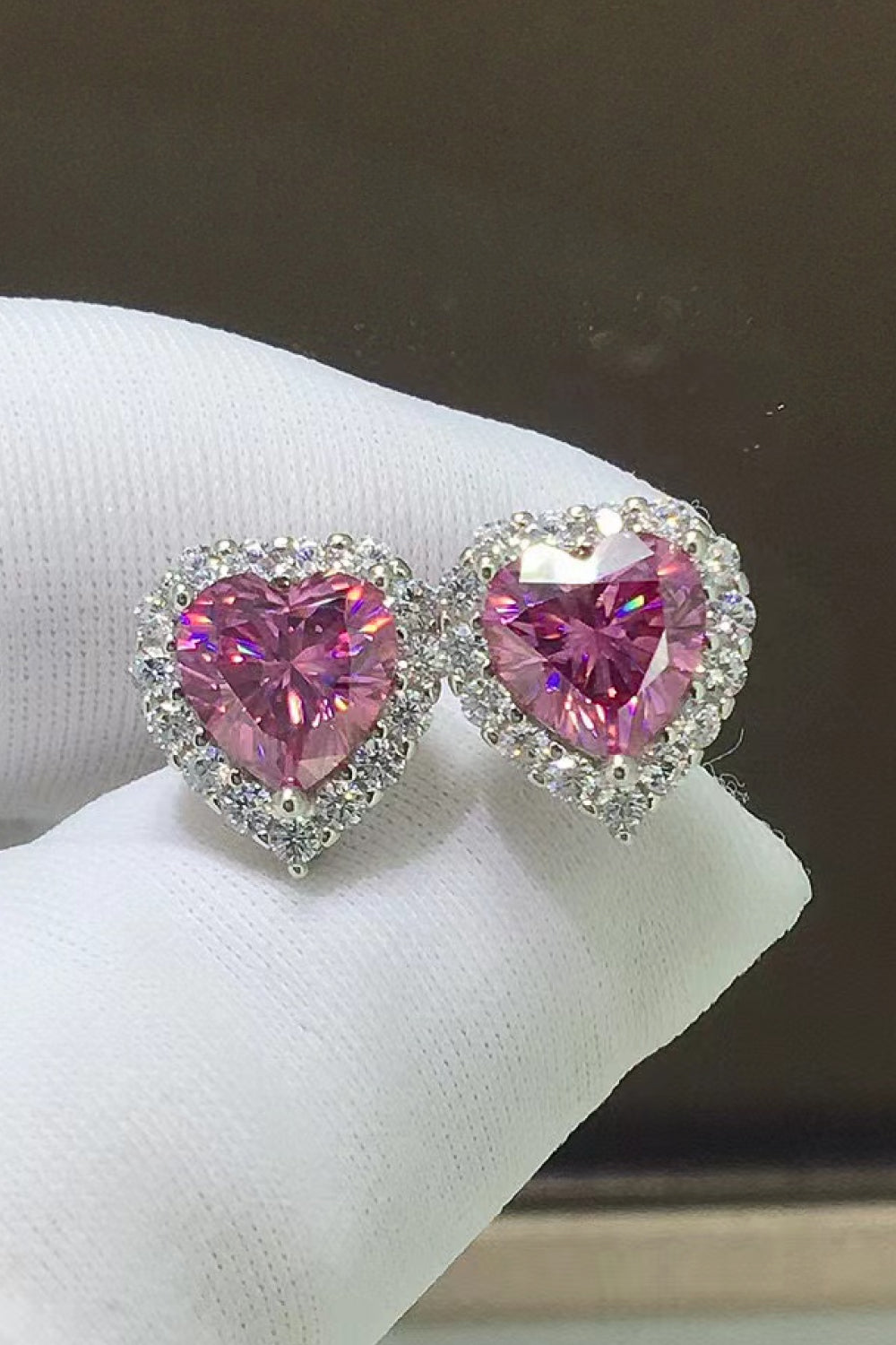 2 Carat Moissanite Heart-Shaped Earrings - SHIRLYN.CO