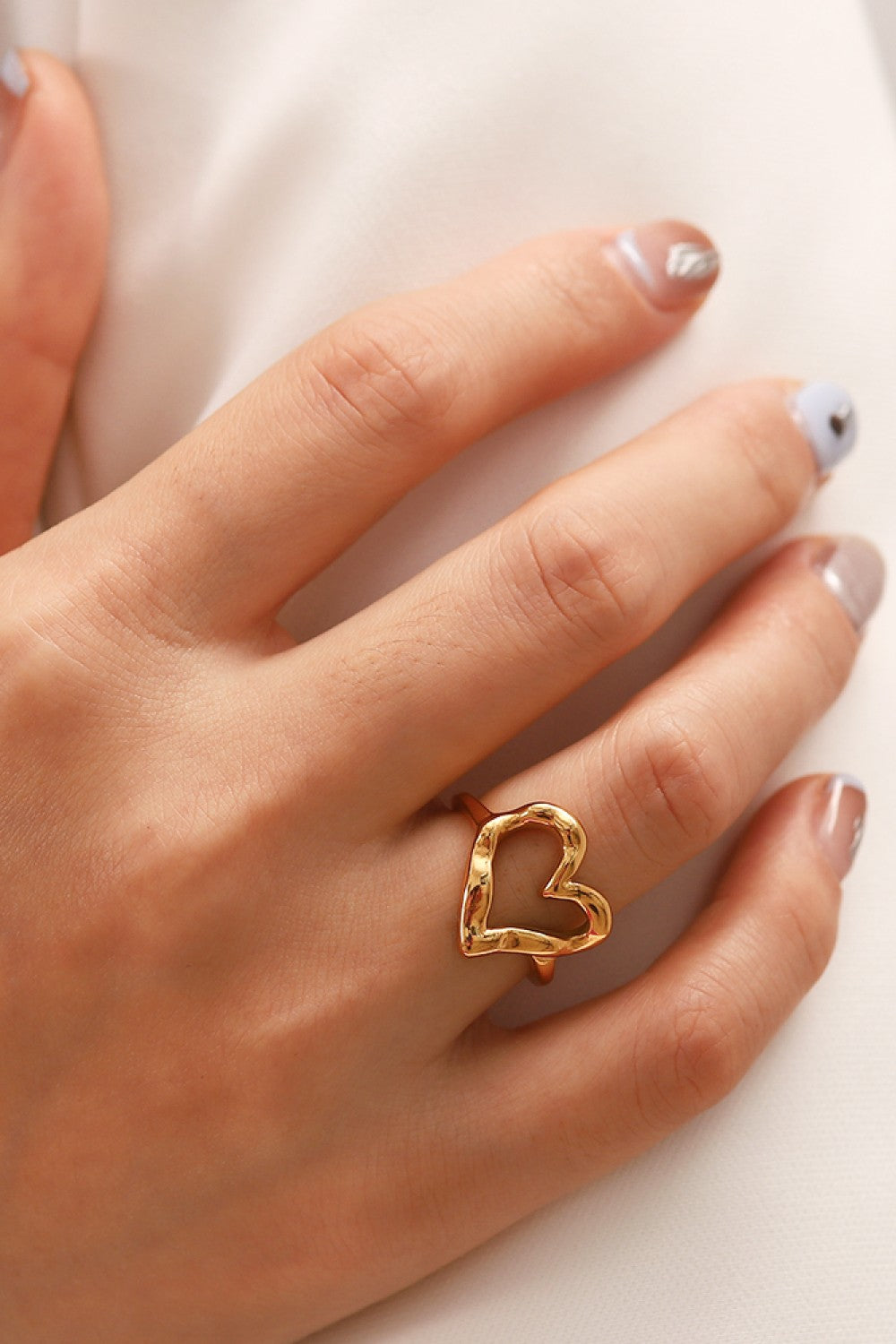 18K Gold Plated Heart-Shaped Ring - SHIRLYN.CO