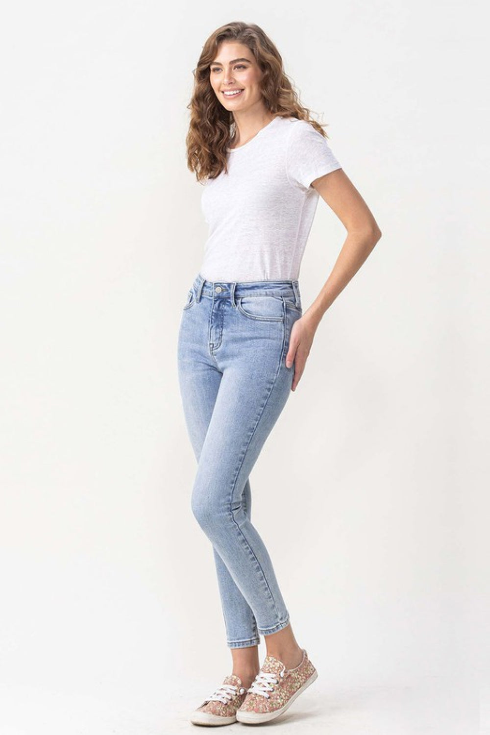 Lovervet Full Size Talia High Rise Crop Skinny Jeans - SHIRLYN.CO