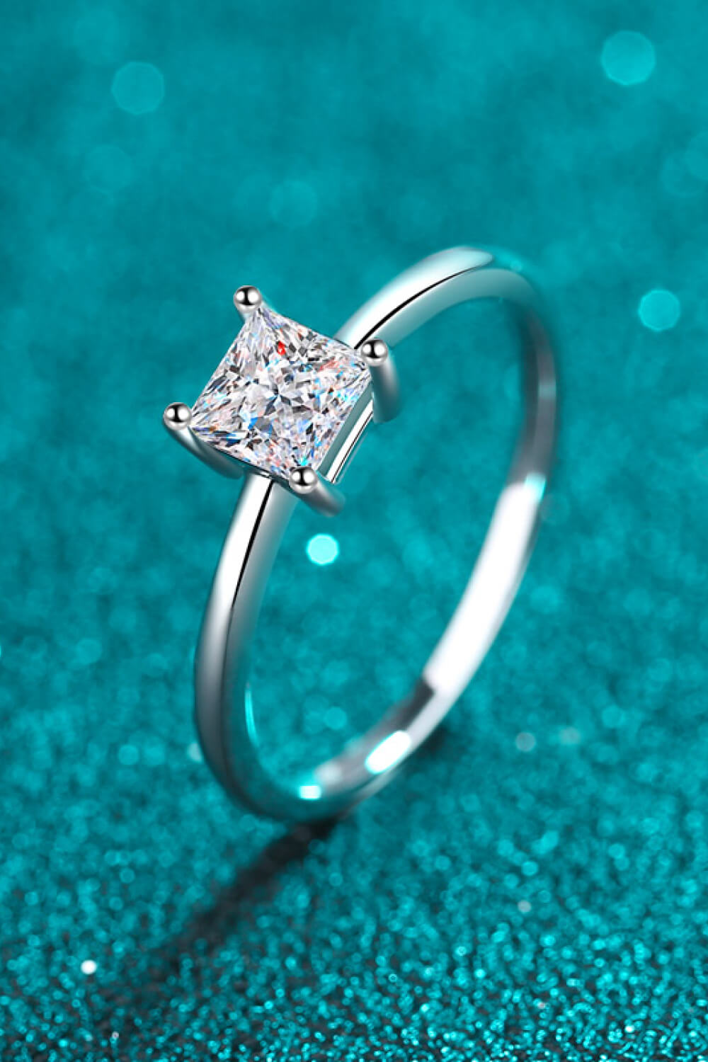 925 Sterling Silver Moissanite Solitaire Ring - SHIRLYN.CO