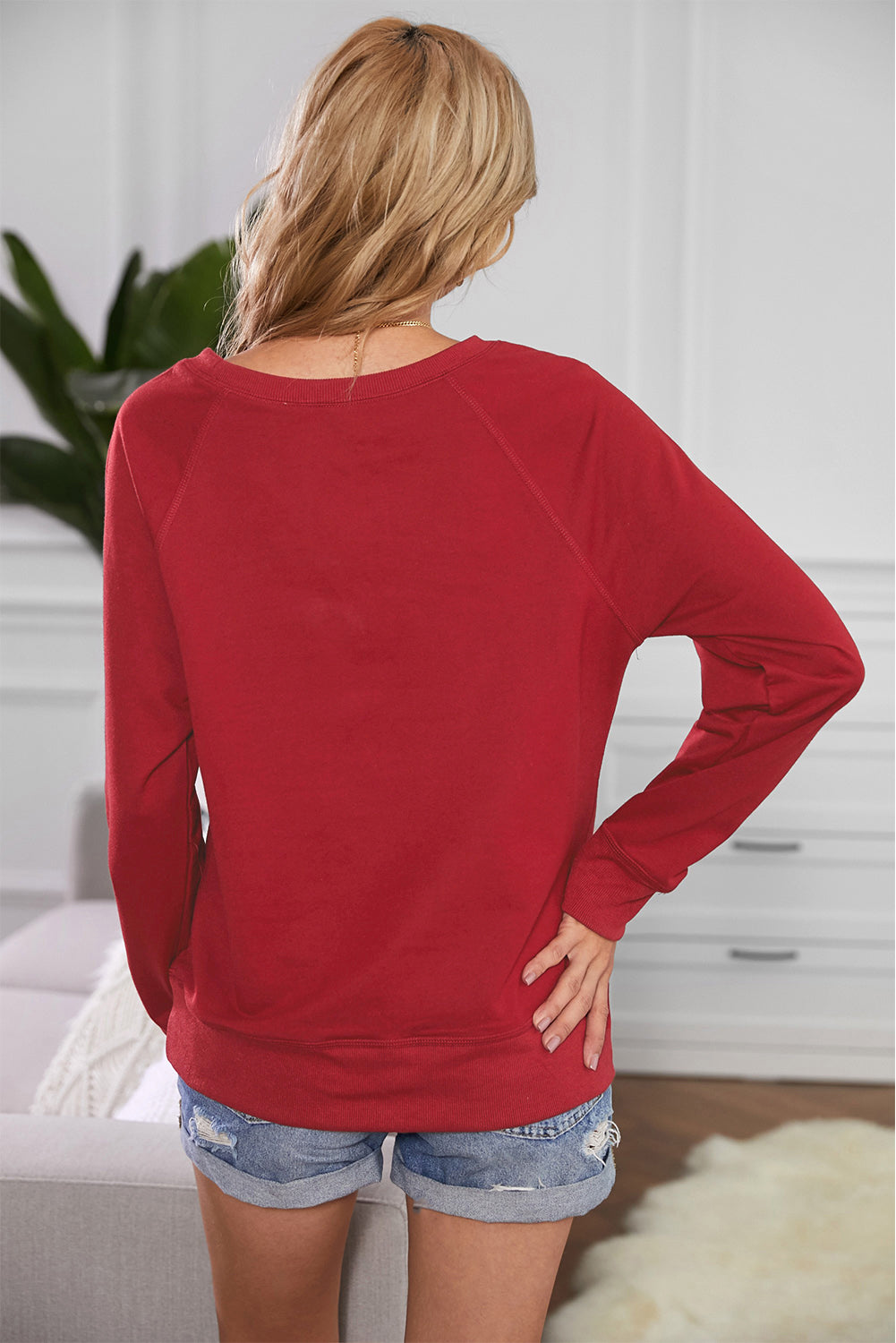 Round Neck Raglan Sleeve Exposed Seam Sweatshirt - SHIRLYN.CO