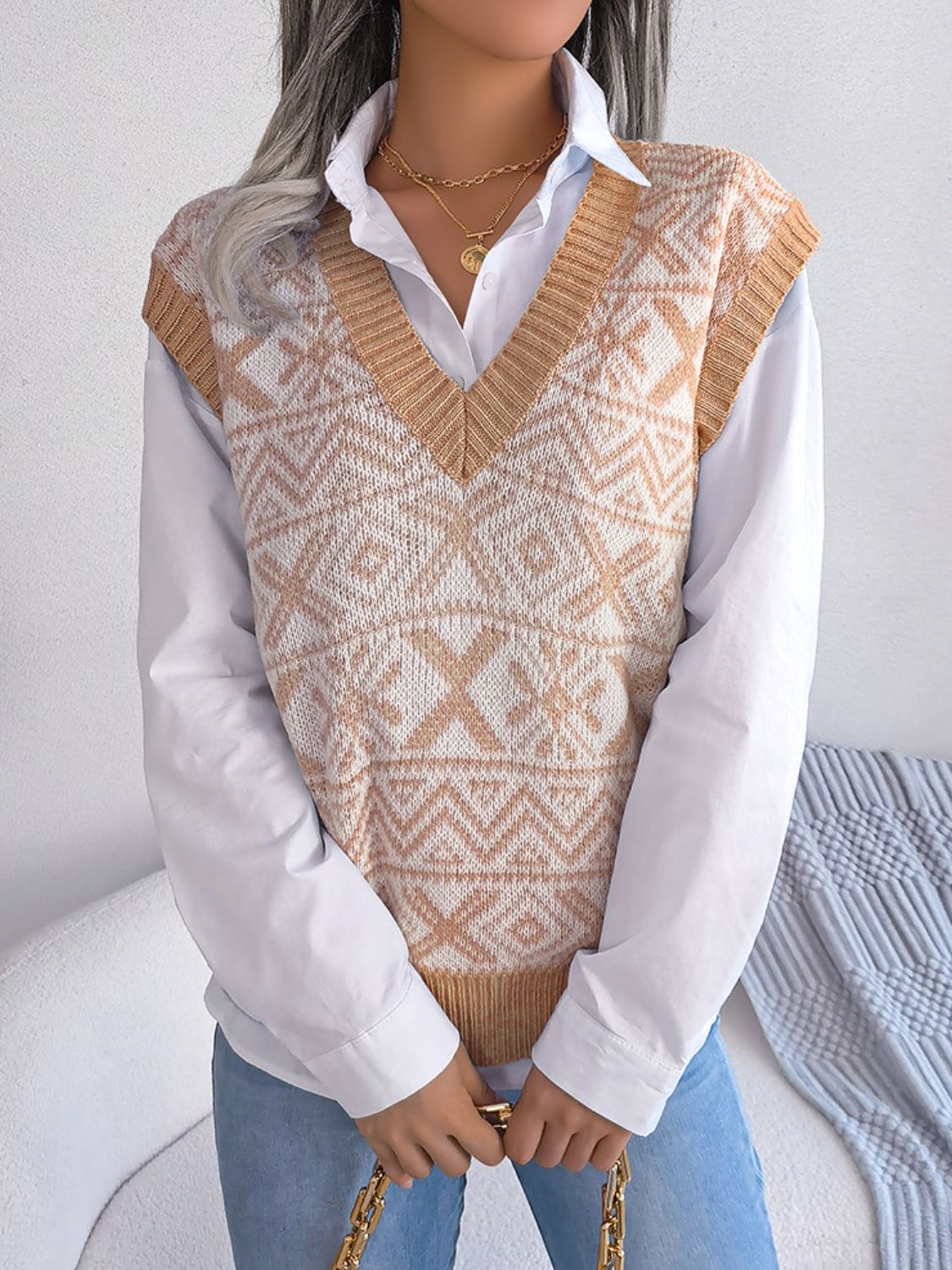 Geometric V-Neck Capped Sleeve Sweater Vest - SHIRLYN.CO