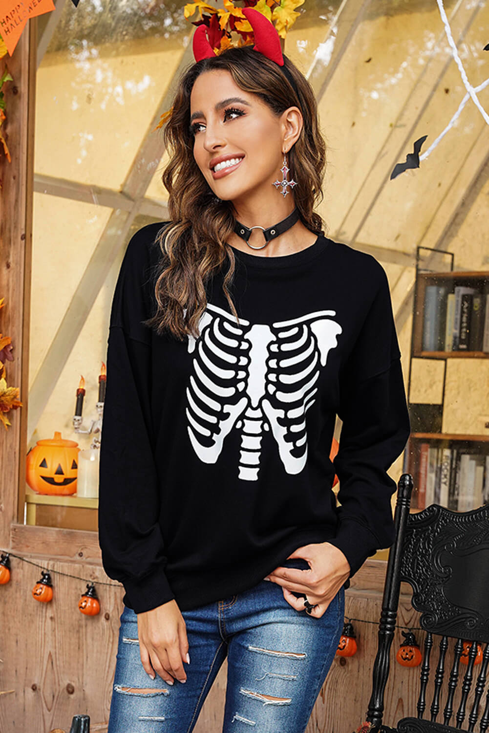 Halloween Skeleton Graphic Round Neck Sweatshirt - SHIRLYN.CO