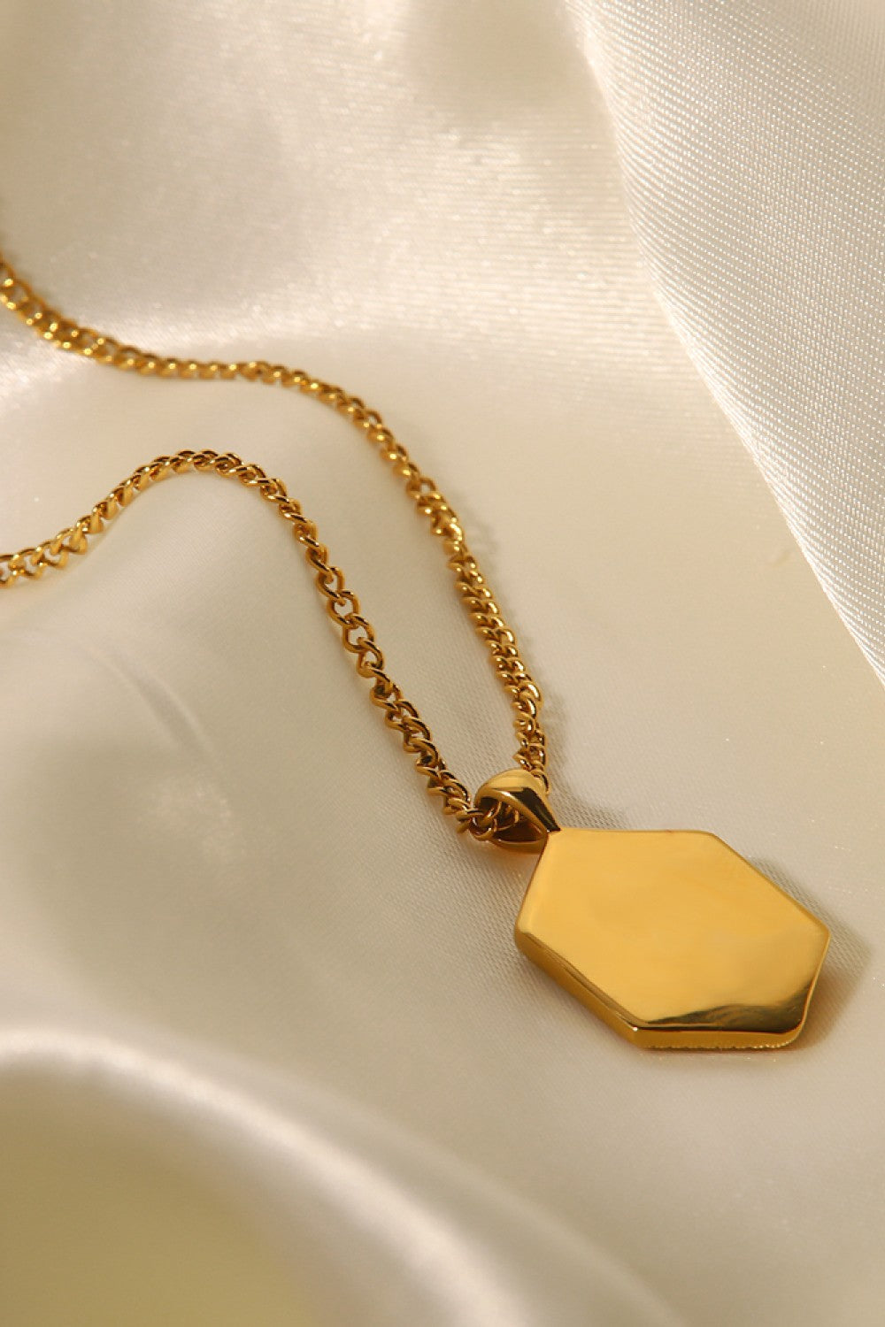 18K Gold Plated Snake Geometric Pendant Necklace - SHIRLYN.CO